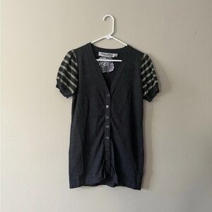 Forever 21 Twelve to Twelve Button Up Cardigan Size Medium